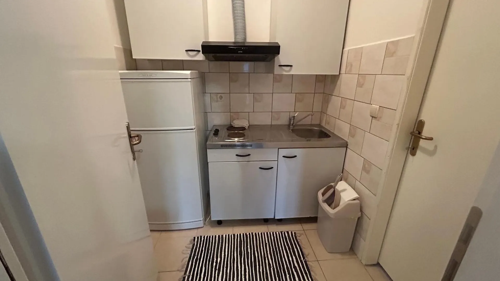 Apartmani Chiara Mrljane Apartment