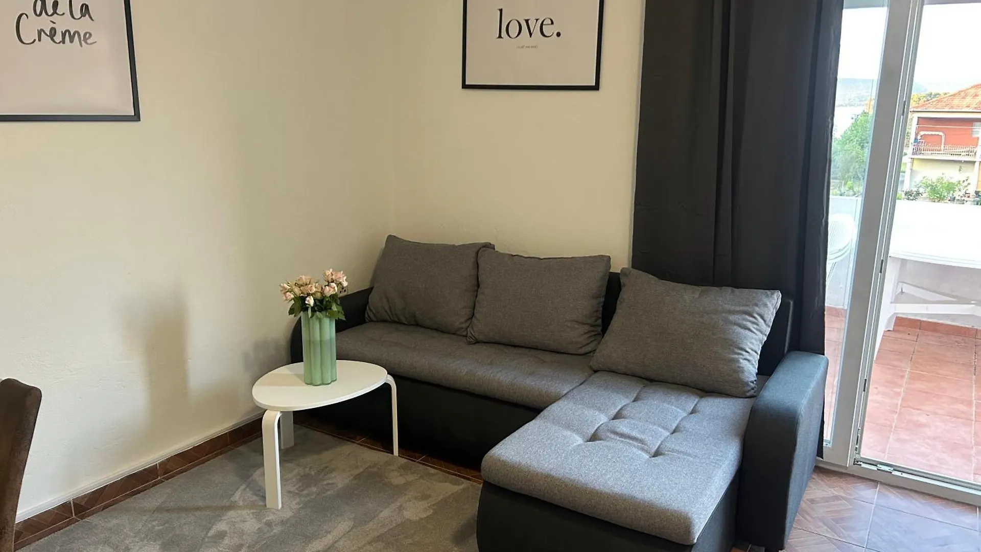 Apartmani Chiara Mrljane 0*,